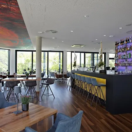 Einstein Am Roemerpark