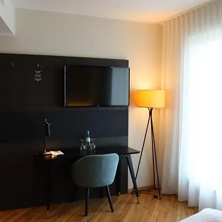 Hotel Einstein Am Roemerpark Andernach