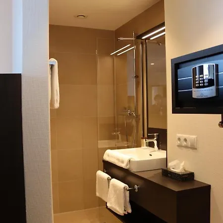 Einstein Am Roemerpark Hotel Andernach